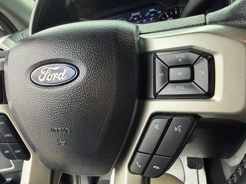 Used 2021 Ford F250 Lariat w/ Lariat Ultimate Package image 21