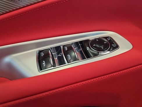 Used 2023 Chevrolet Corvette Stingray Preferred Conv w/ Z51 Performance Package RWD image 23