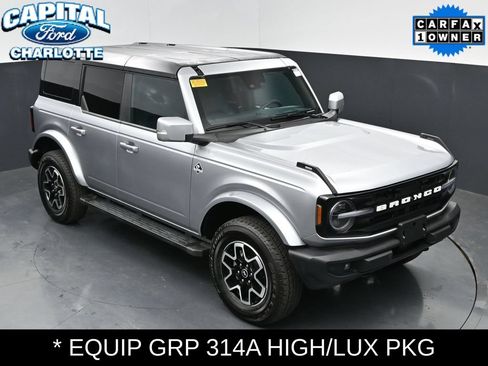 Used 2024 Ford Bronco Outer Banks AWD/4WD image 28
