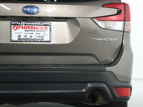 Certified 2021 Subaru Forester Premium w/ Popular Package #1 AWD/4WD image 47