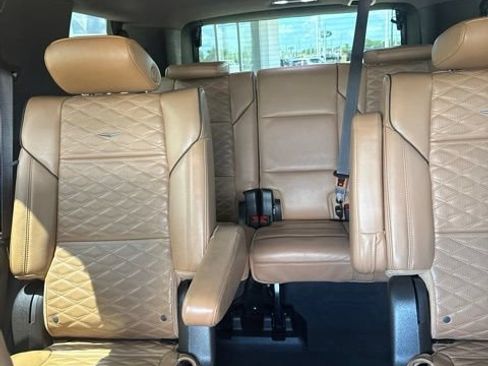 Certified 2023 Cadillac Escalade Premium Luxury w/ LPO, Radiant Package RWD image 19