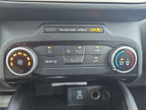 Used 2022 Ford Escape SE AWD/4WD image 21