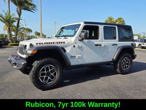 Used 2026 Jeep Wrangler Unlimited Rubicon AWD/4WD image 3