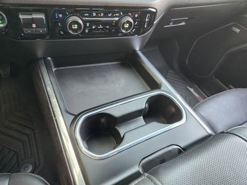 Used 2024 Chevrolet Silverado 2500 LTZ w/ LTZ Premium Package image 17