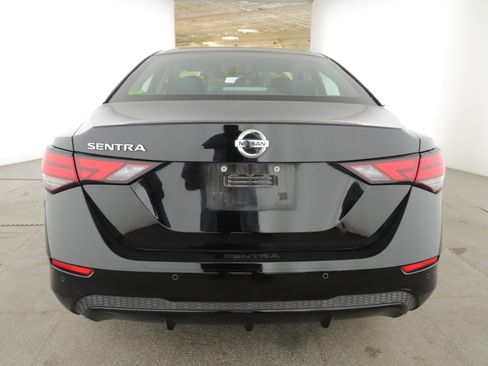 Used 2020 Nissan Sentra S FWD image 4