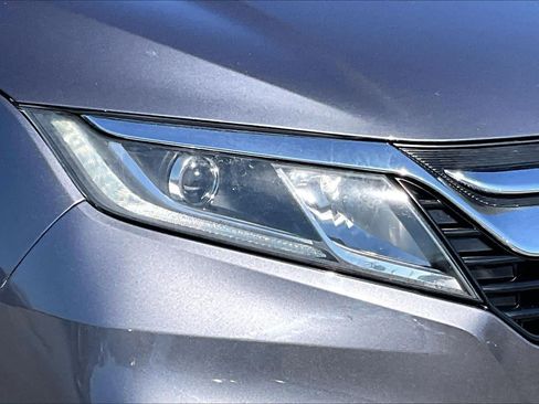 Used 2018 Honda Odyssey EX-L image 26