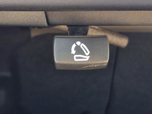 Used 2024 Chevrolet Malibu RS image 28