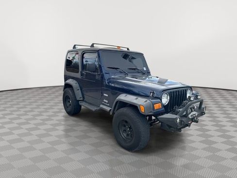 Used 2004 Jeep Wrangler X w/ Columbia Edition Group image 2