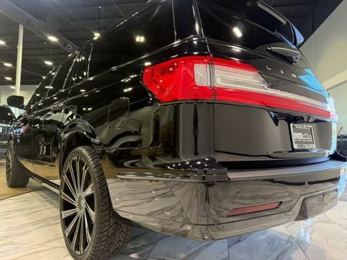 Used 2021 Lincoln Navigator L Reserve RWD image 11