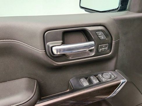 Used 2019 Chevrolet Silverado 1500 LTZ w/ LTZ Premium Package image 10