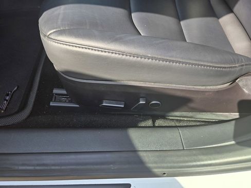 Used 2023 Tesla Model 3 Standard Range RWD image 12