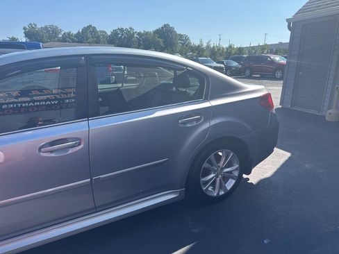 Used 2013 Subaru Legacy 2.5i Limited AWD/4WD image 5