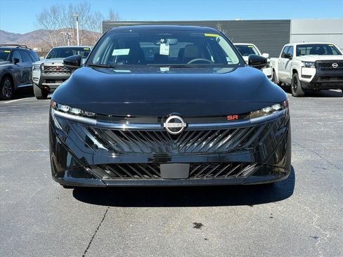 New 2026 Nissan Sentra SR w/ SR Premium Package image 4