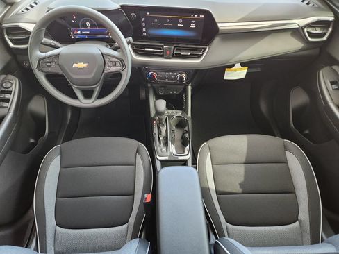 New 2026 Chevrolet TrailBlazer LT FWD image 17