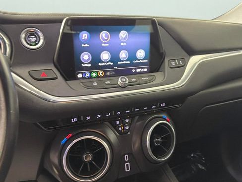 Used 2019 Chevrolet Blazer LT FWD image 22