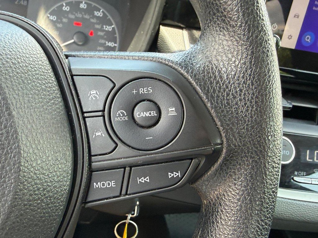 Used 2023 Toyota Corolla LE FWD image 23