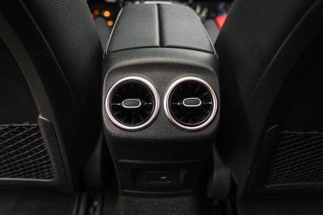 Used 2021 Mercedes-Benz A 35 AMG 4MATIC image 42