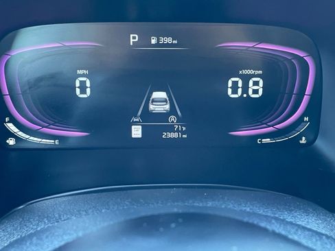 Used 2025 Kia Soul LX w/ LX Technology Package image 38