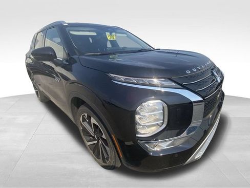Used 2023 Mitsubishi Outlander SEL AWD/4WD image 13