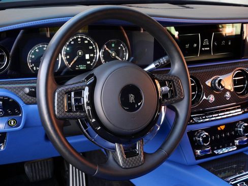 Used 2023 Rolls-Royce Ghost Black Badge w/ Black Badge Ghost Package image 24