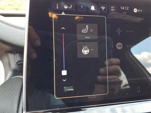 New 2026 Jeep Compass Latitude image 7