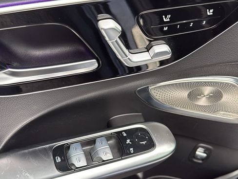 Used 2024 Mercedes-Benz C 300 Sedan image 20