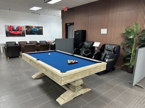 Used 2019 Chevrolet Corvette Stingray Coupe w/ Carbon Flash Badge Package image 29