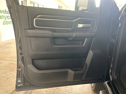 Used 2026 RAM 3500 Big Horn AWD/4WD image 41