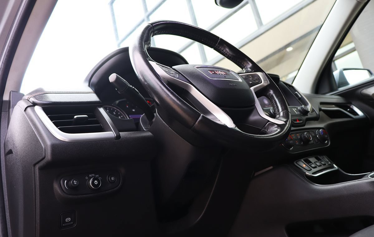 Used 2020 GMC Terrain SLT FWD image 40