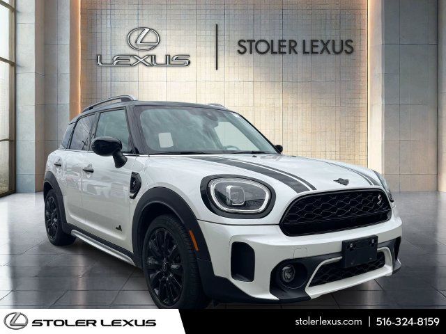 Used 2024 MINI Cooper Countryman S w/ Premium Package AWD/4WD image 1