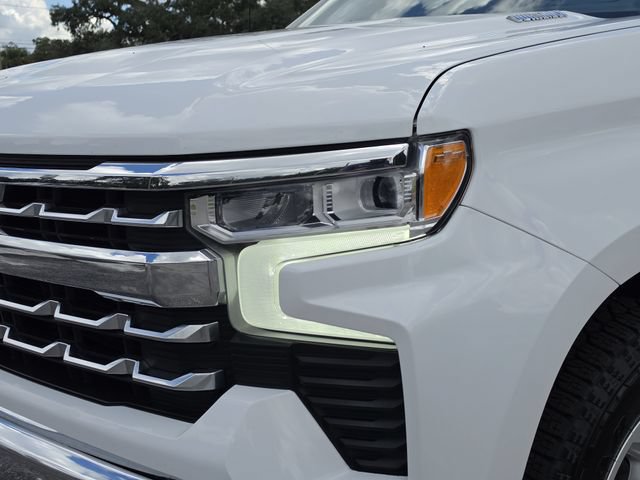 Used 2023 Chevrolet Silverado 1500 LTZ w/ Technology Package AWD/4WD image 10