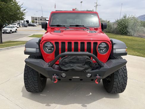 Used 2018 Jeep Wrangler Unlimited Rubicon AWD/4WD image 9