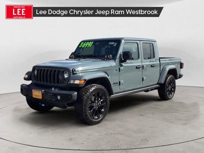 Certified 2025 Jeep Gladiator Sport