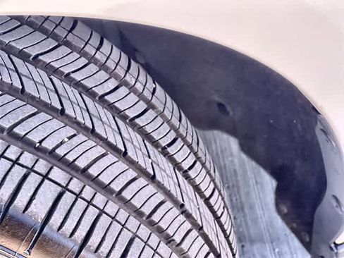 Certified 2024 Honda Accord EX image 23