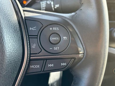 Used 2024 Toyota Camry SE image 20