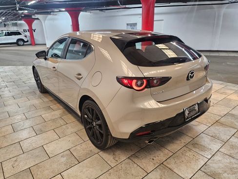 Used 2024 MAZDA MAZDA3 s image 4