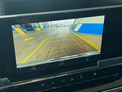 New 2026 GMC Sierra 1500 SLE w/ Preferred Package image 25