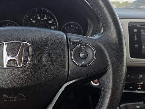 Used 2017 Honda HR-V EX-L image 23