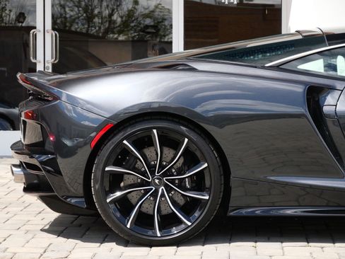 New 2026 McLaren GTS RWD image 25