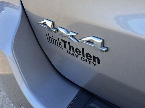 Used 2019 Jeep Grand Cherokee Laredo image 28