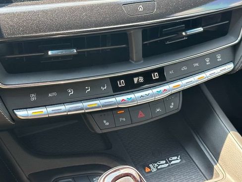 Certified 2024 Cadillac CT5 Luxury w/ Cold Weather Package AWD/4WD image 29