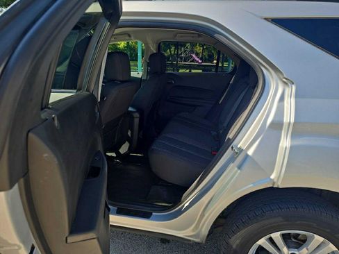 Used 2012 Chevrolet Equinox LT w/ Driver Convenience Package image 24