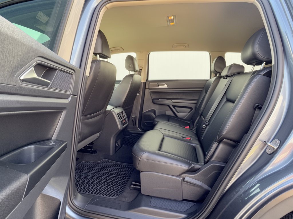 Used 2019 Volkswagen Atlas SE w/ Towing Package FWD image 25