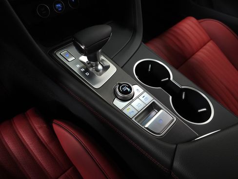 New 2026 Genesis G70 3.3T Sport Prestige AWD/4WD image 28