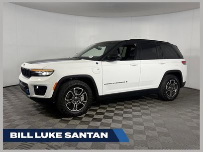 Used 2023 Jeep Grand Cherokee Trailhawk w/ Luxury Tech Group III