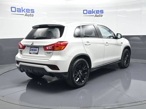Used 2019 Mitsubishi Outlander Sport LE AWD/4WD image 7