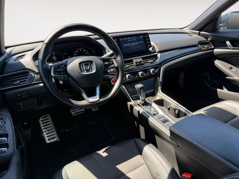 Used 2022 Honda Accord Sport image 15