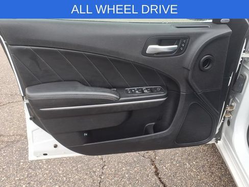 Used 2016 Dodge Charger SXT w/ AWD Plus Group image 9