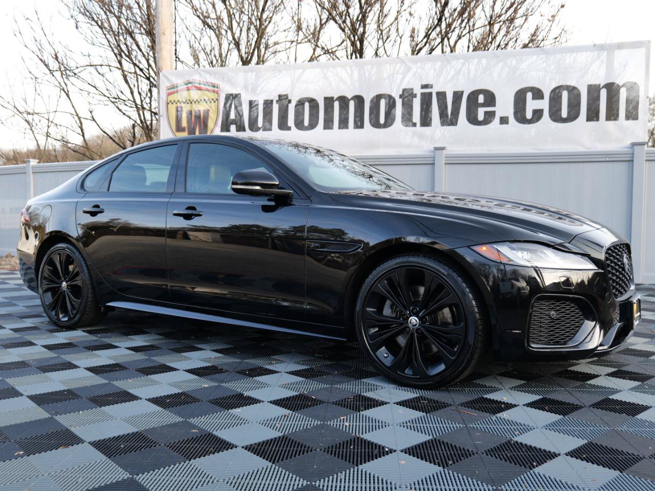 Used 2024 Jaguar XF R-Dynamic SE AWD/4WD image 64