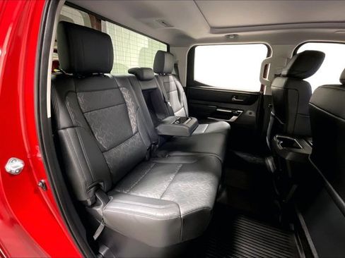 Used 2022 Toyota Tundra Limited AWD/4WD image 27